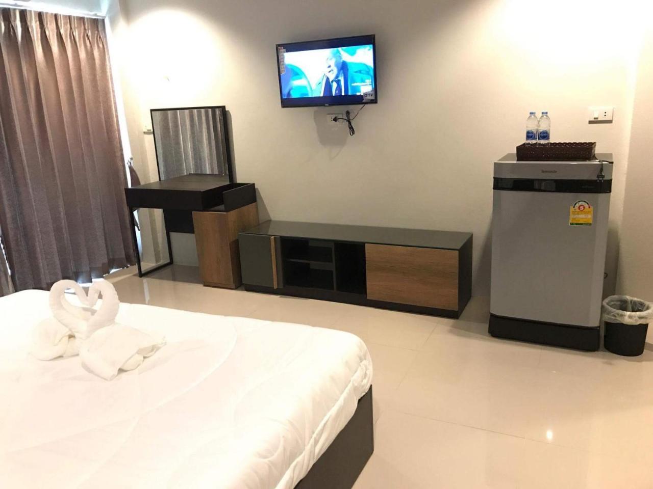 Supachai Inn Ban ba Ngan Extérieur photo